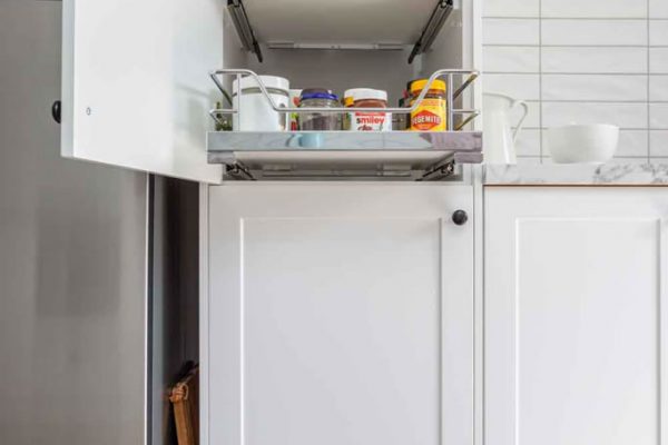 Smart Kitchen  slideout pantry shelves